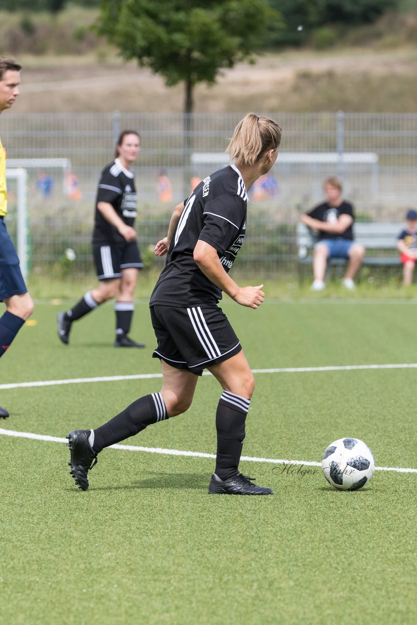 Bild 131 - Frauen FSC Kaltenkirchen - SG Daenisch-Muessen : Ergebnis: 7:1